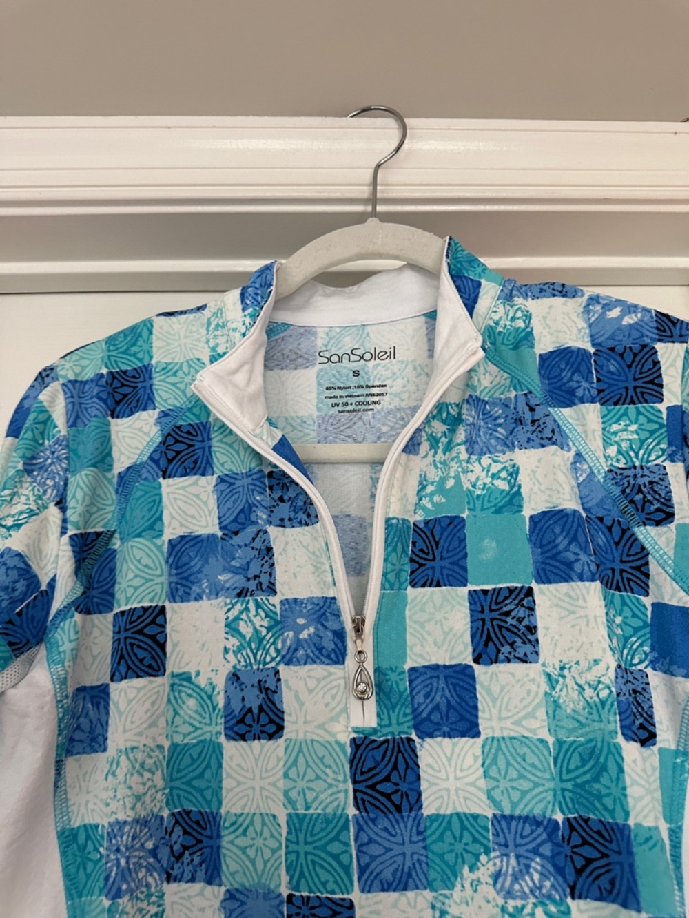 San Soleil 1/4 zip top - Picture 2 of 7